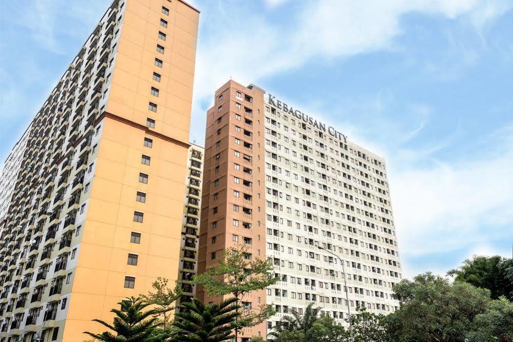 Literooms Kebagusan Jakarta Exterior photo